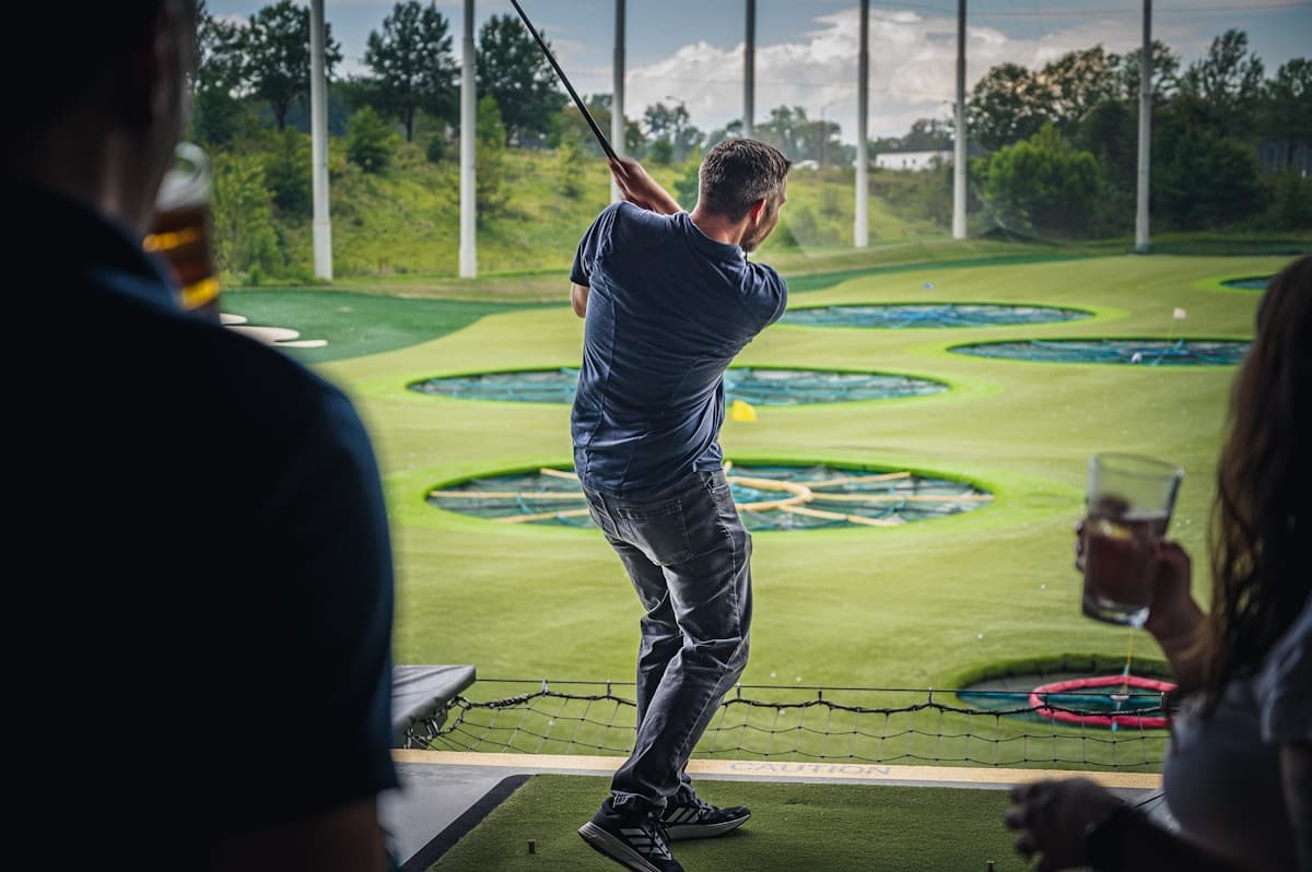 Golfeur au practice